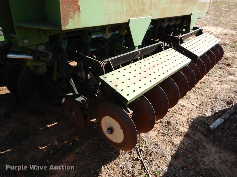 image for item EJ9812 Great Plains Full Press 30 grain drill