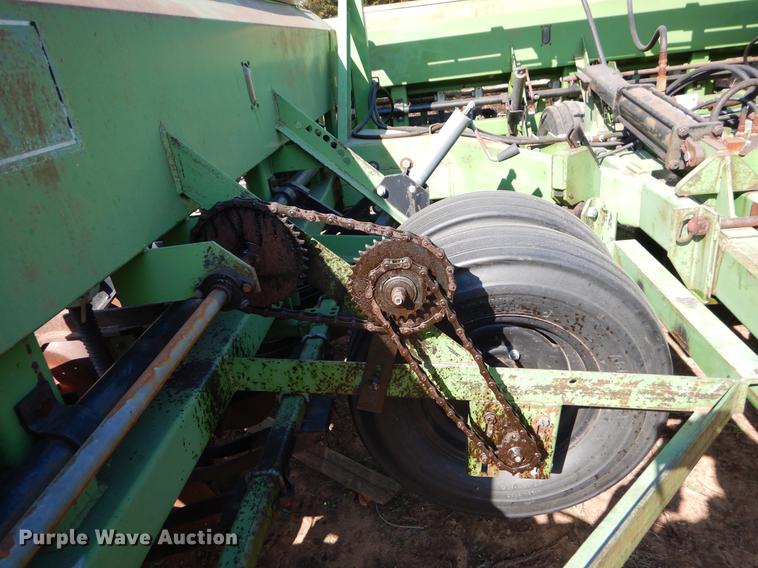 image for item EJ9812 Great Plains Full Press 30 grain drill