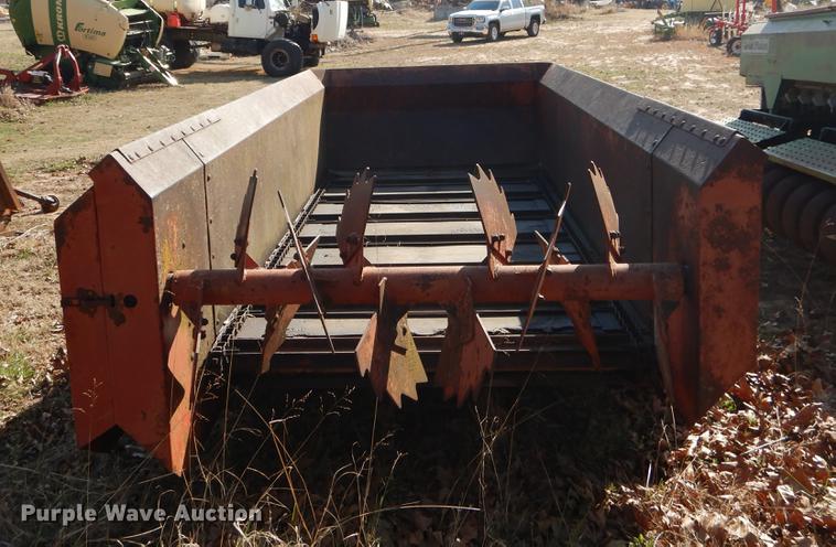 image for item EJ9813 Schwartz 3250 manure spreader