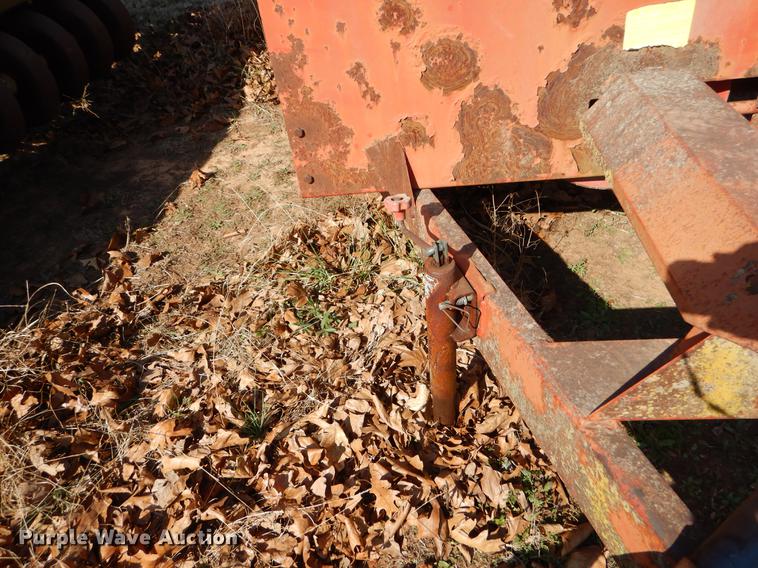 image for item EJ9813 Schwartz 3250 manure spreader