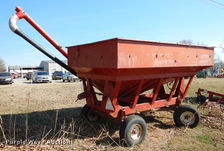 image for item EJ9815 Gravity wagon