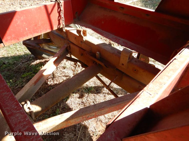 image for item EJ9815 Gravity wagon