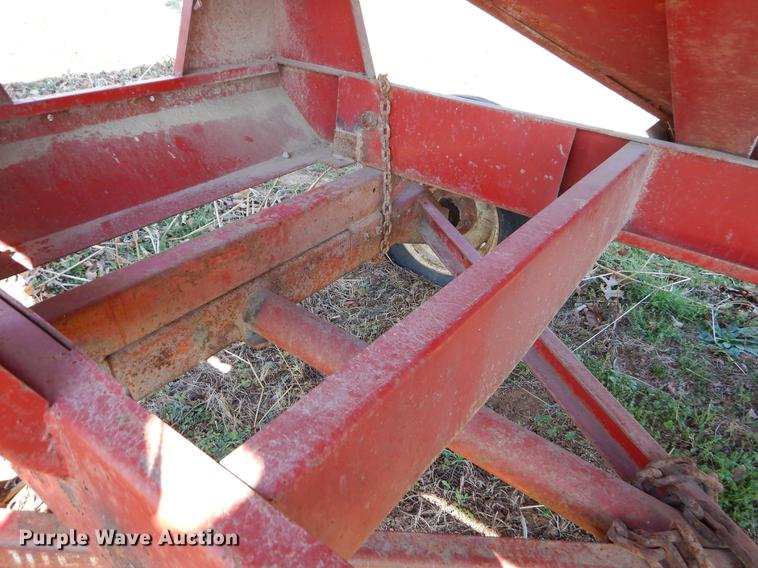 image for item EJ9815 Gravity wagon