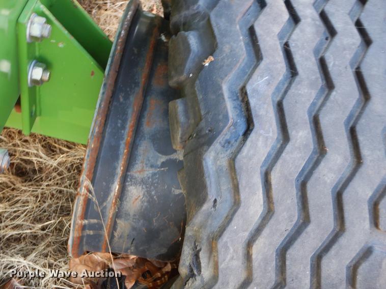 image for item EJ9817 2013 Krone Fortima V1800 round baler