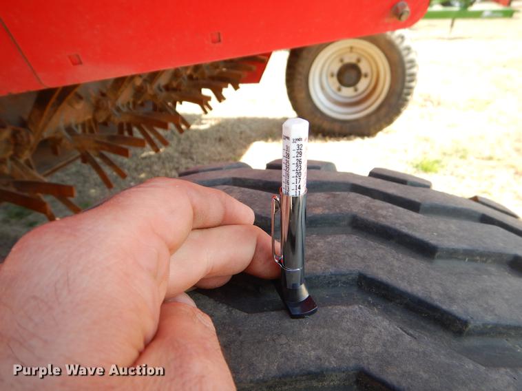 image for item EJ9819 2013 Vicon EXTRA832TPRO mower conditioner