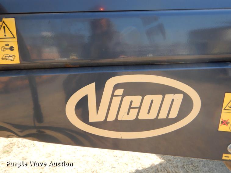 image for item EJ9819 2013 Vicon EXTRA832TPRO mower conditioner