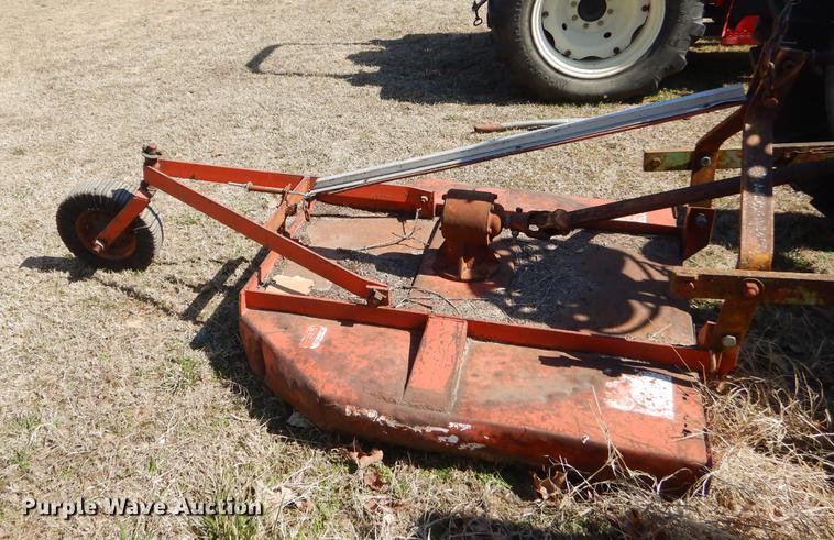 image for item EJ9823 McCormick Farmall tractor