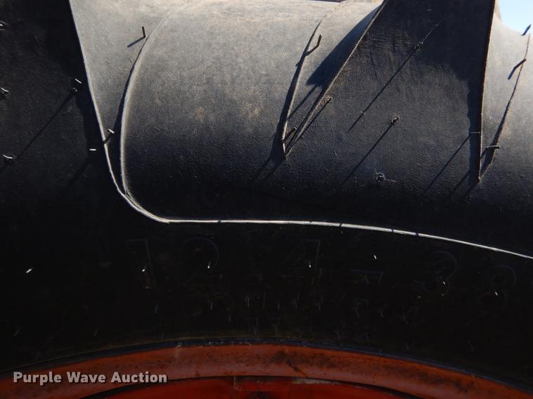 image for item EJ9823 McCormick Farmall tractor