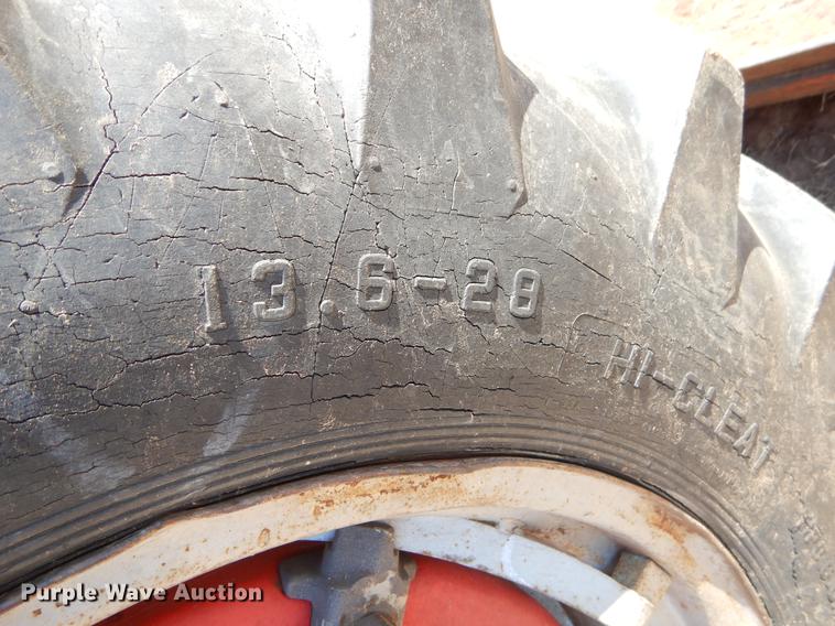 image for item EJ9825 Massey-Ferguson 35 tractor