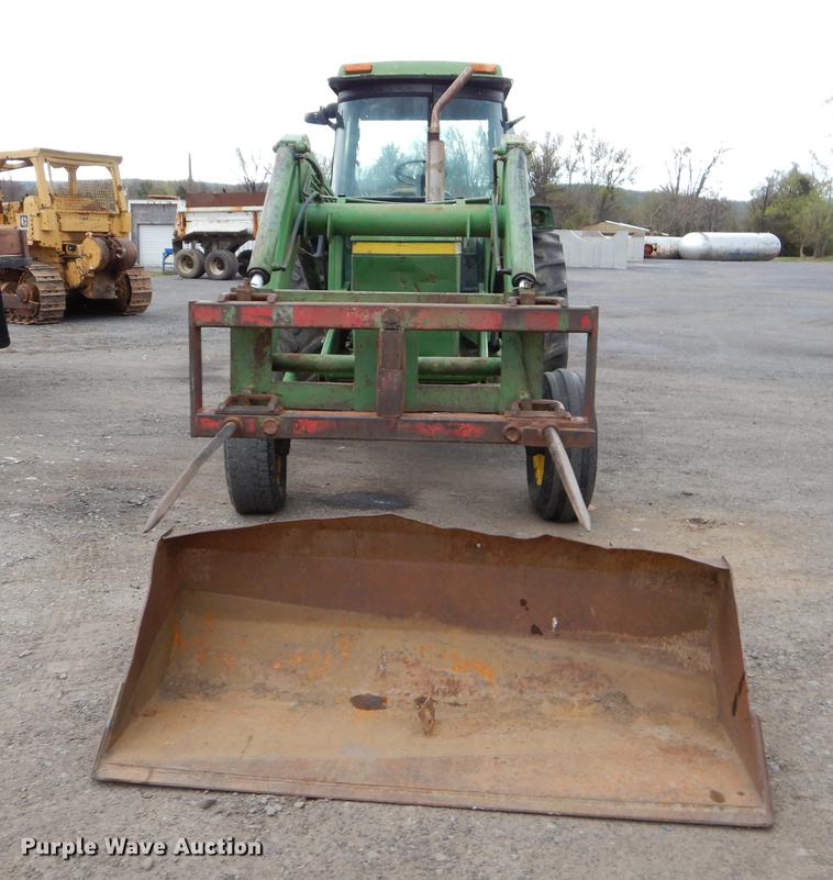 image for item EJ9838 1974 John Deere 4230 tractor