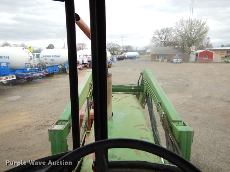 image for item EJ9838 1974 John Deere 4230 tractor