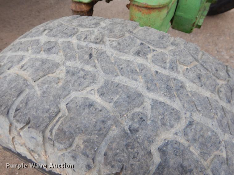 image for item EJ9838 1974 John Deere 4230 tractor