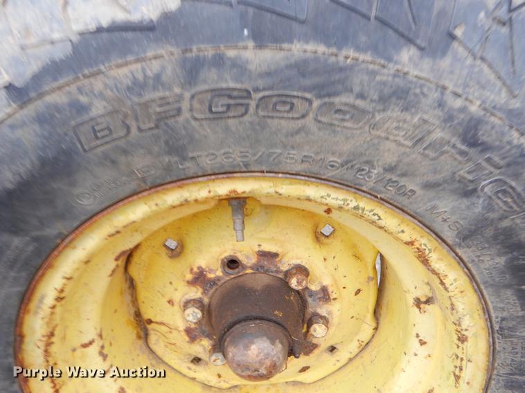 image for item EJ9838 1974 John Deere 4230 tractor