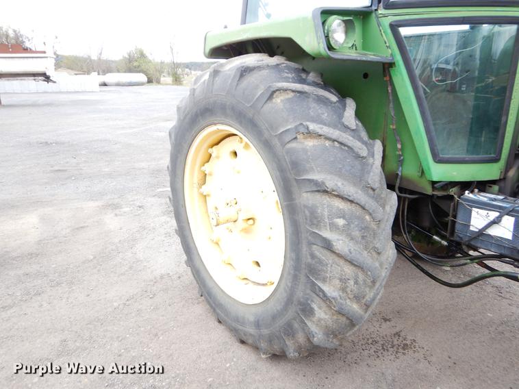 image for item EJ9838 1974 John Deere 4230 tractor
