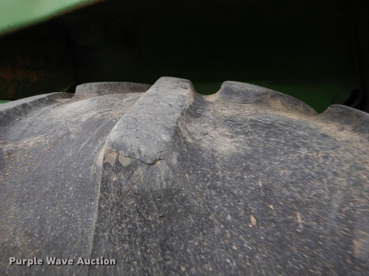 image for item EJ9838 1974 John Deere 4230 tractor