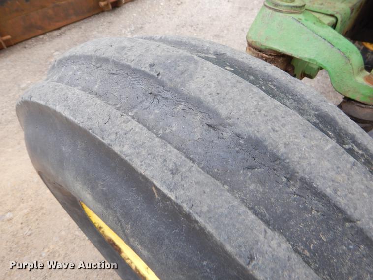 image for item EJ9838 1974 John Deere 4230 tractor