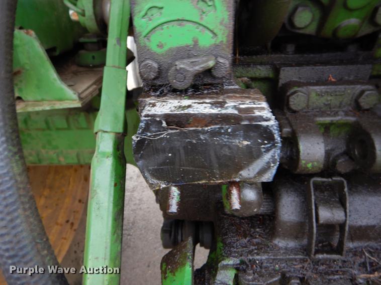 image for item EJ9838 1974 John Deere 4230 tractor