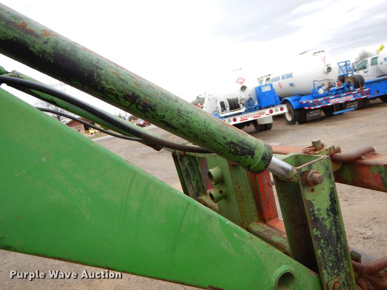 image for item EJ9838 1974 John Deere 4230 tractor