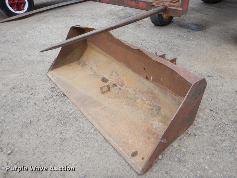 image for item EJ9838 1974 John Deere 4230 tractor