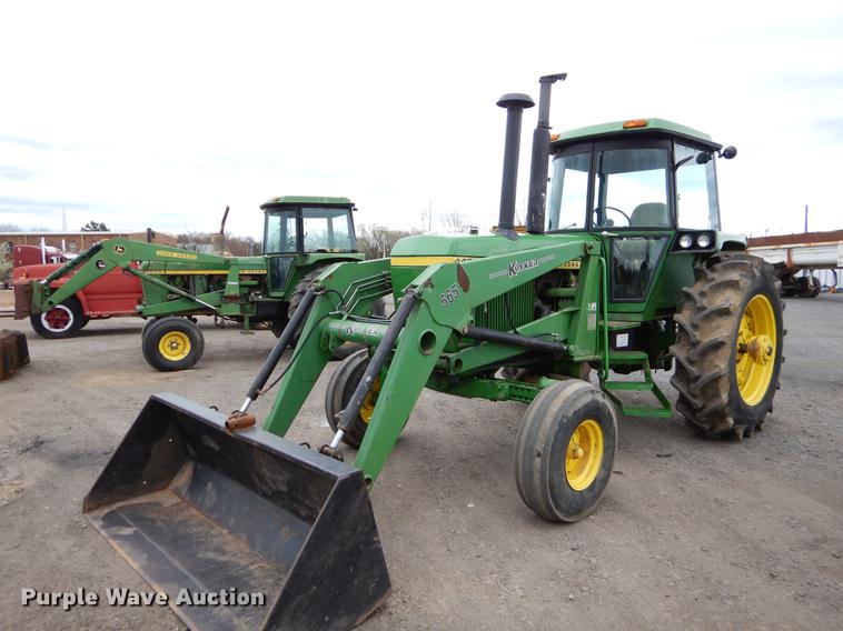 image for item EJ9839 1973 John Deere 4430 tractor