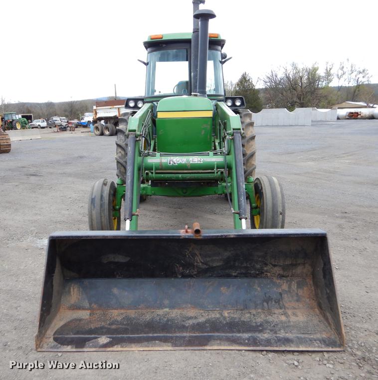 image for item EJ9839 1973 John Deere 4430 tractor