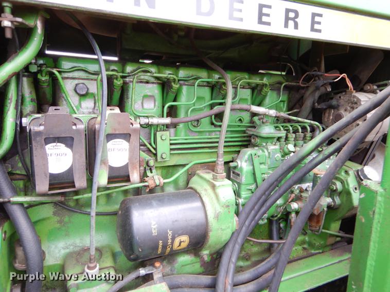 image for item EJ9839 1973 John Deere 4430 tractor
