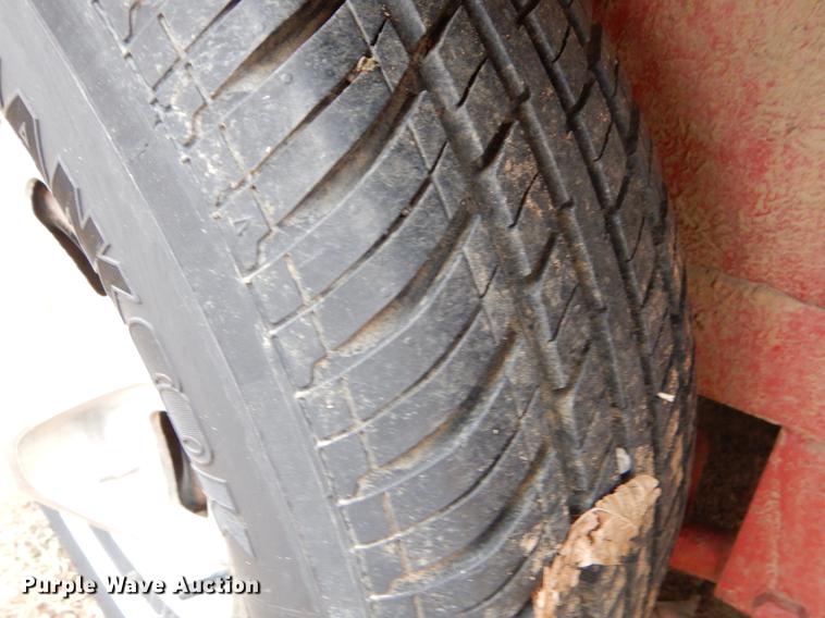 image for item EJ9852 1980 Stock trailer