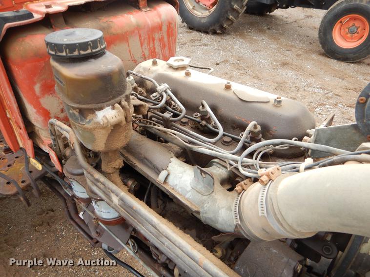 image for item EJ9893 Hesston 70-66 tractor