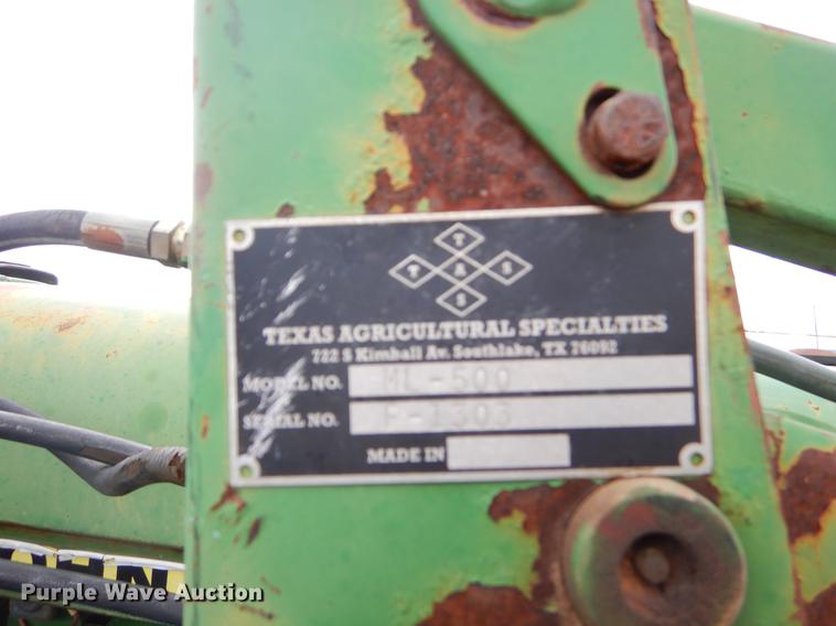 image for item EJ9894 1981 John Deere 2940 tractor