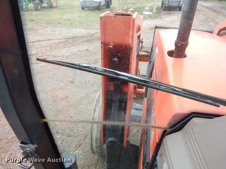 image for item EJ9895 Kubota M110 tractor