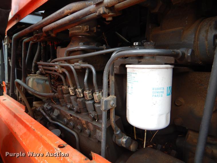 image for item EJ9895 Kubota M110 tractor