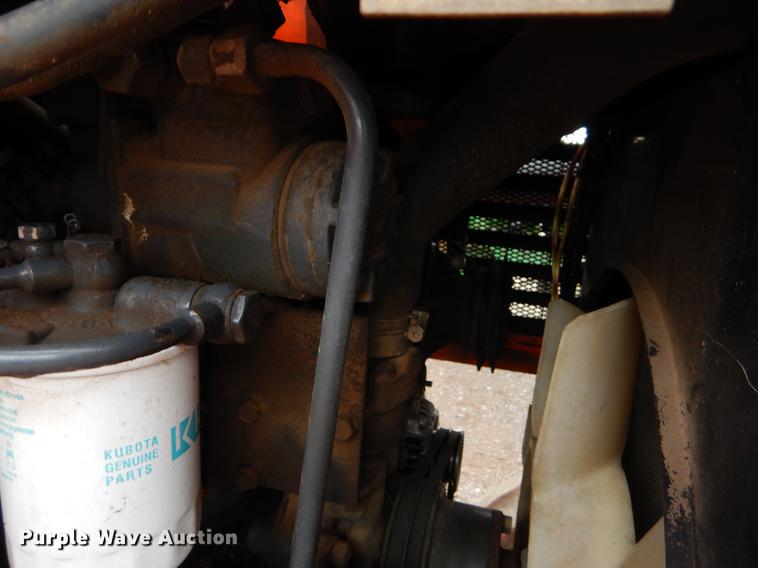 image for item EJ9895 Kubota M110 tractor