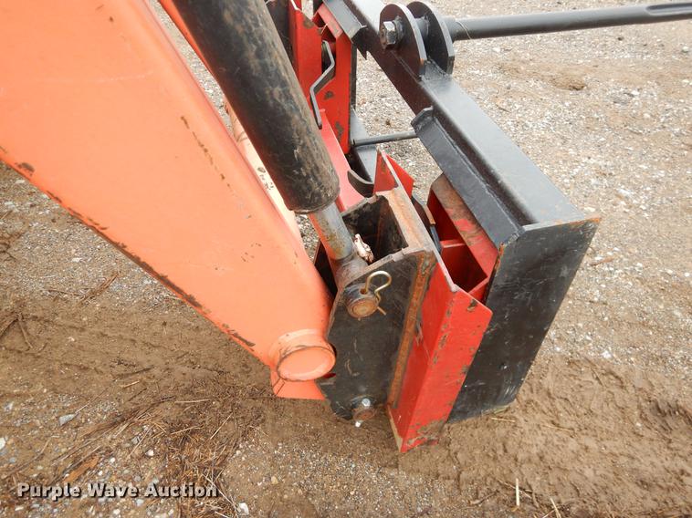 image for item EJ9895 Kubota M110 tractor