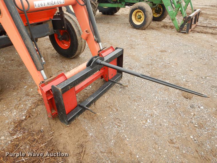 image for item EJ9895 Kubota M110 tractor