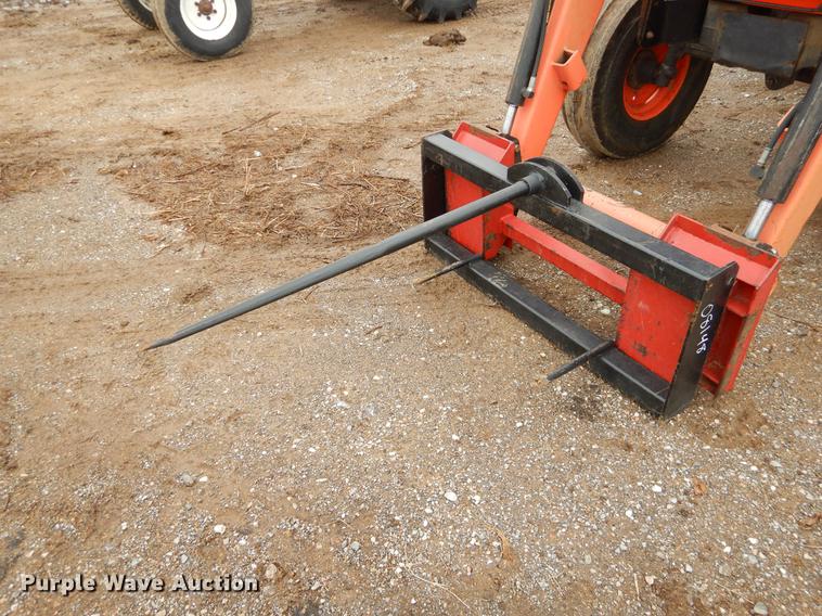 image for item EJ9895 Kubota M110 tractor