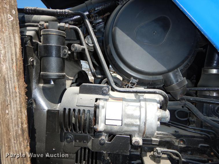 image for item EN9194 2006 New Holland TS115A tractor