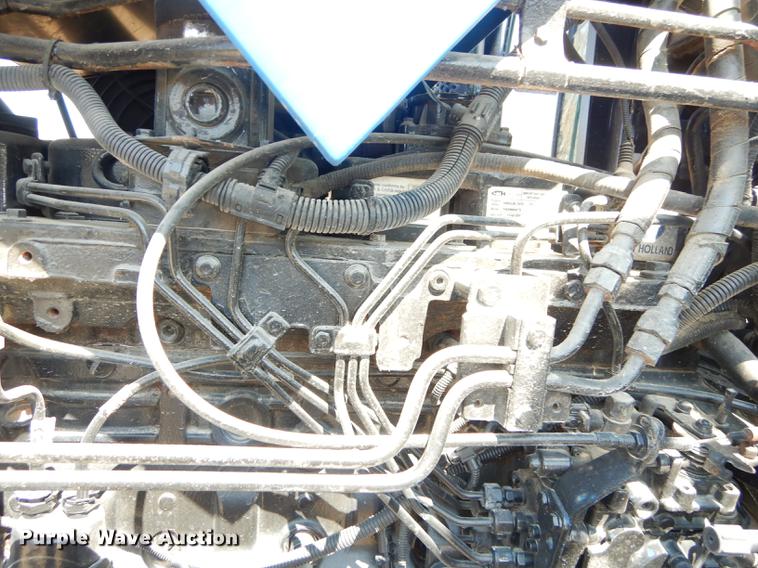 image for item EN9194 2006 New Holland TS115A tractor