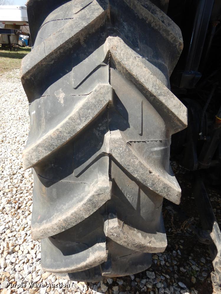 image for item EN9194 2006 New Holland TS115A tractor