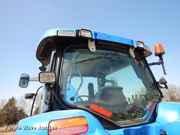 image for item EN9194 2006 New Holland TS115A tractor