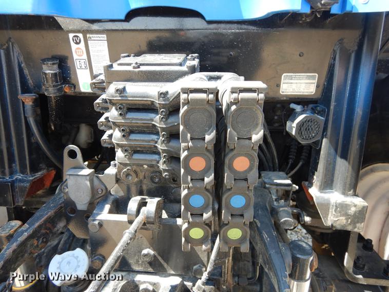 image for item EN9194 2006 New Holland TS115A tractor