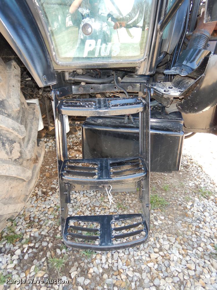 image for item EN9194 2006 New Holland TS115A tractor