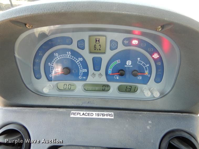 image for item EN9194 2006 New Holland TS115A tractor