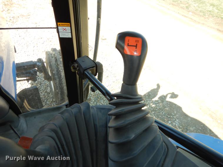 image for item EN9194 2006 New Holland TS115A tractor