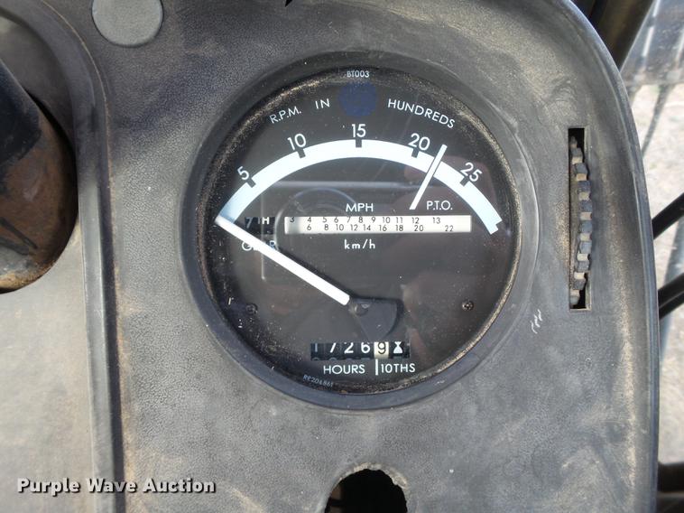 image for item EN9536 1979 John Deere 4440 tractor