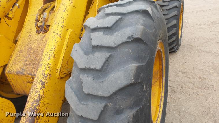 image for item EX9051 1980 John Deere 544B wheel loader