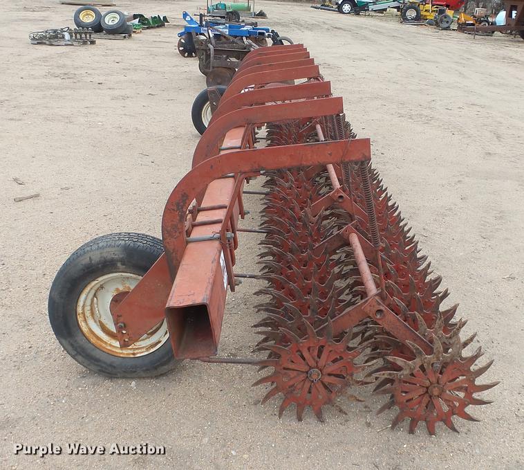 International 300 rotary hoe in Kinsley, KS Item EX9052 sold Purple