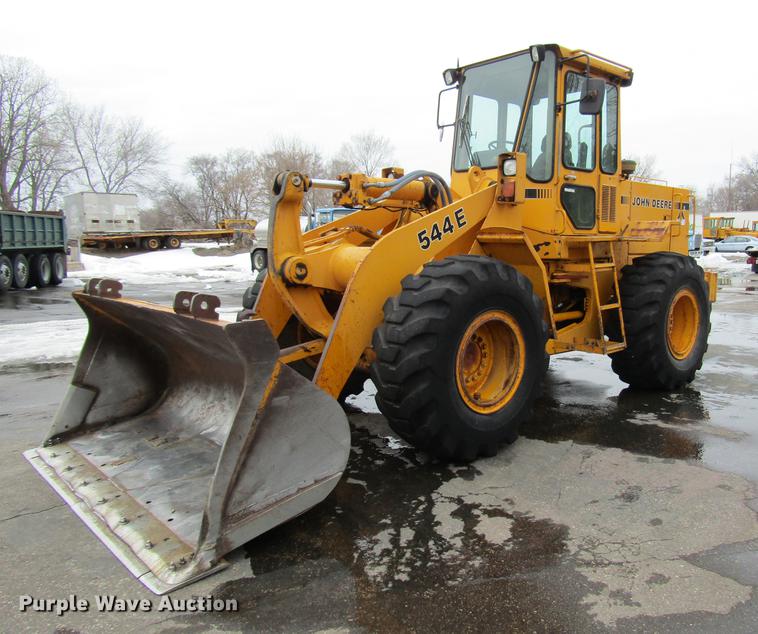image for item DW9506 1988 John Deere 544E wheel loader