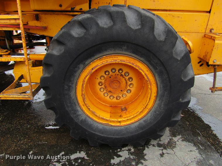 image for item DW9506 1988 John Deere 544E wheel loader