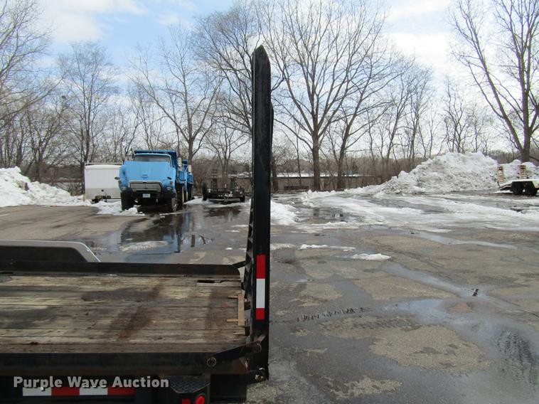 image for item DW9507 2002 Felling equipment trailer