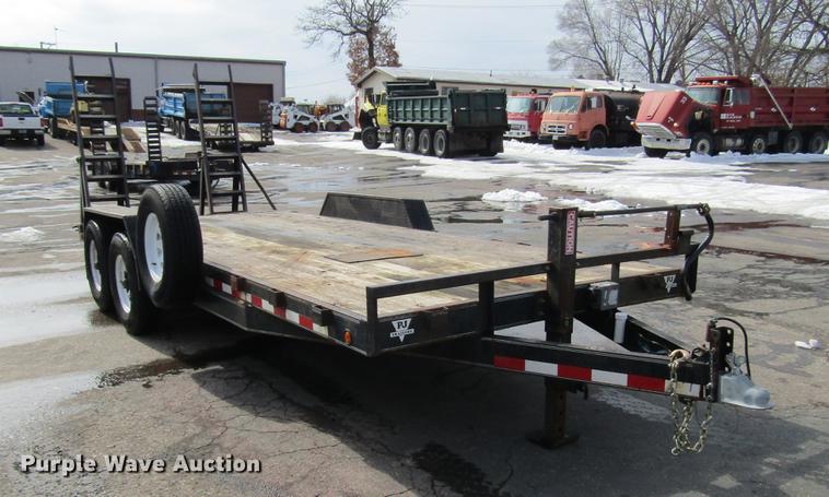 image for item DW9508 2003 PJ Trailers equipment trailer